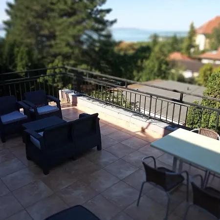 博格拉畔兹奥酒店 3* Balatonföldvár