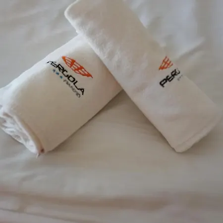 招待所 博格拉畔兹奥酒店